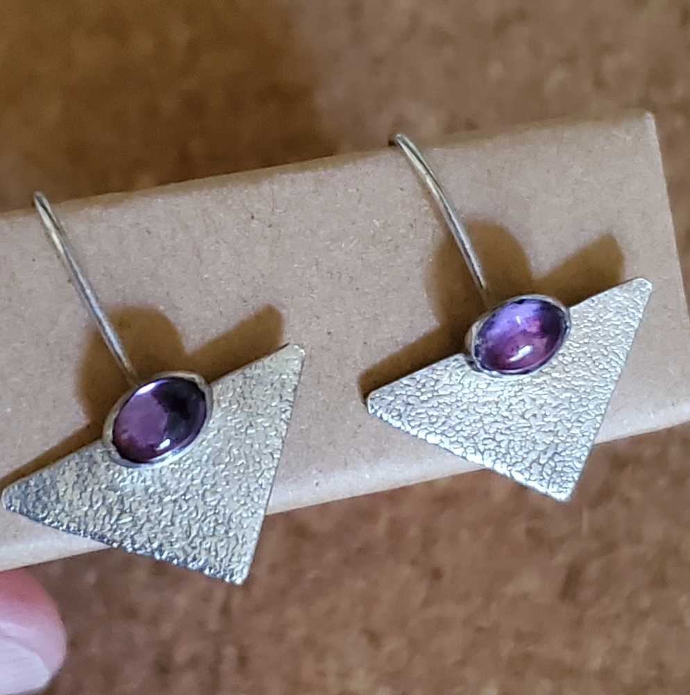 Modernist Sterling Silver Amethyst signed Earrings - Picture 4 of 7